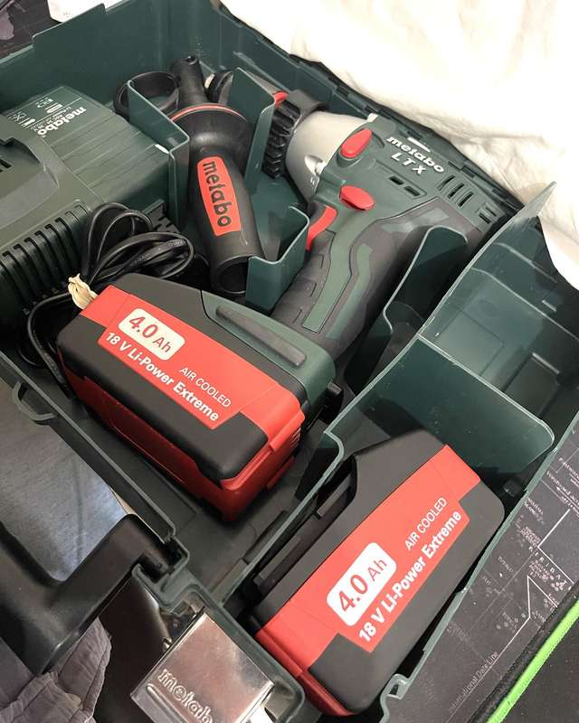 Metabo SB 18 LTX Impulse Cordless Hammer Drill, with batteries case and charger, never used.