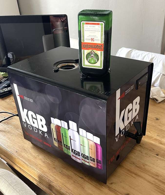 Liquor chiller, 2 bottle dispenser, Cold shot machine for Various liquor brands.