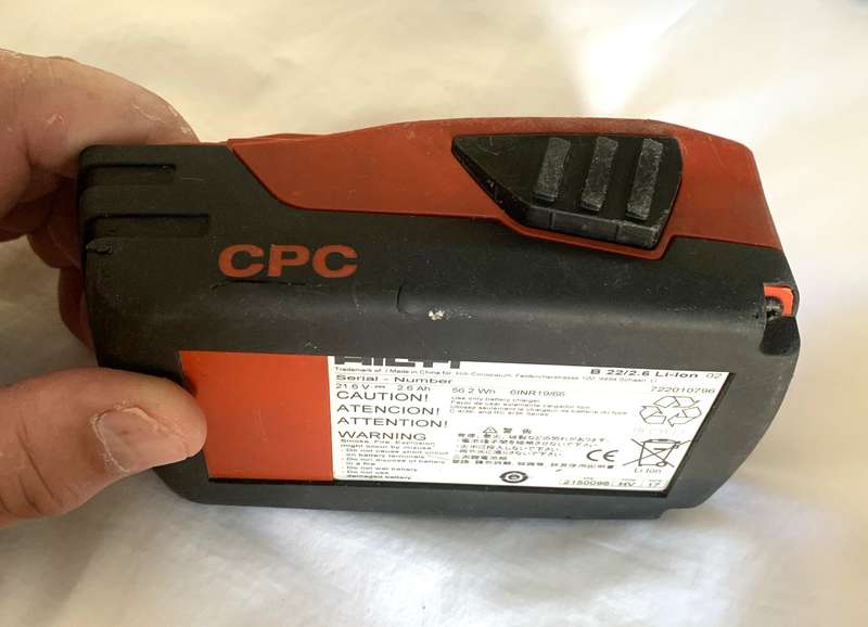 Hilti B22/2.6 Ah battery in great condition.