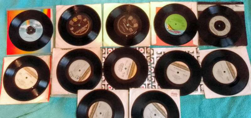 Elton John 12 hit singles