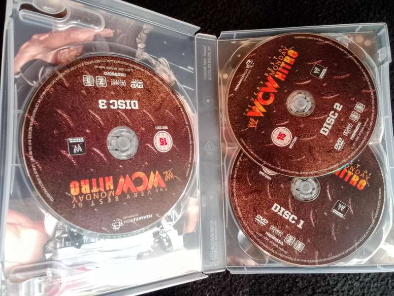 WCW Nitro Vol I feat. Hulk Hogan, NWO, Ric Flair, Sting