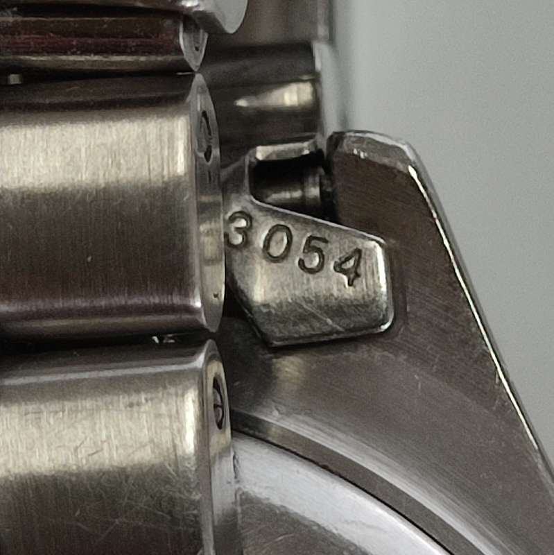 Two Tone Tag Heuer Professional 2000