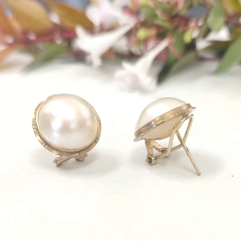 Yellow Gold & Pearl Earrings Set #cc024
