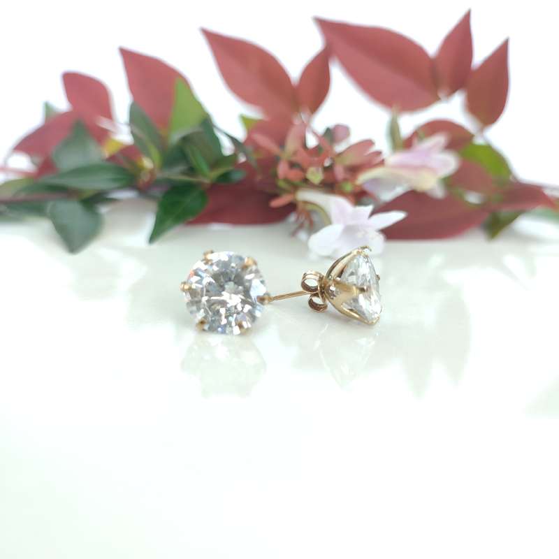 Yellow Gold & Cubic Zirconia Stud Earrings #cc031
