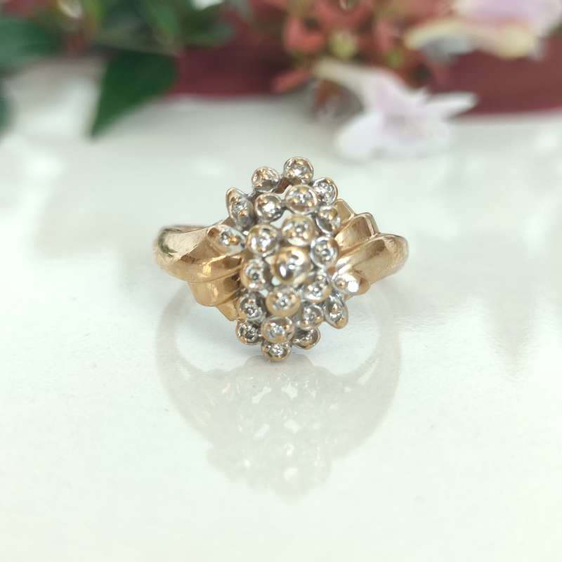 Gorgeous Yellow Gold and Diamonds Ring #cc035