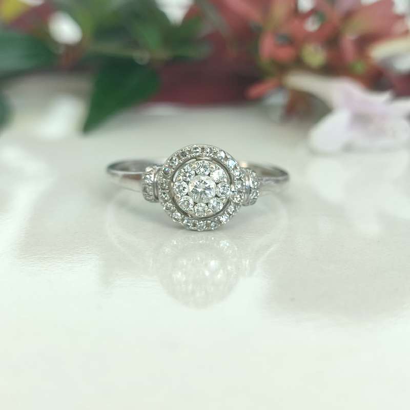 White Gold Diamonds Ring