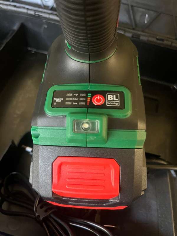21v Cordless Brushless Impact Wrench 1/2