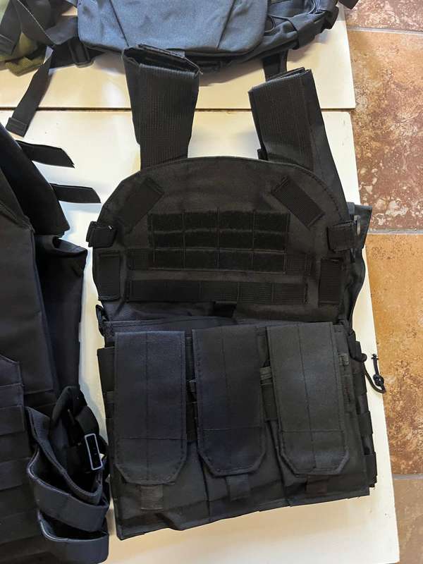 tactical backpacks, plate carriers