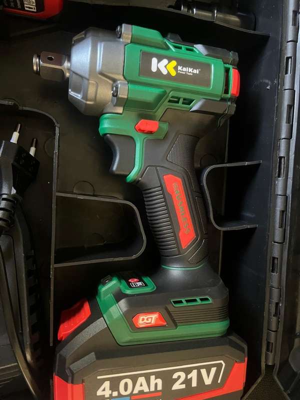 21v Cordless Brushless Impact Wrench 1/2
