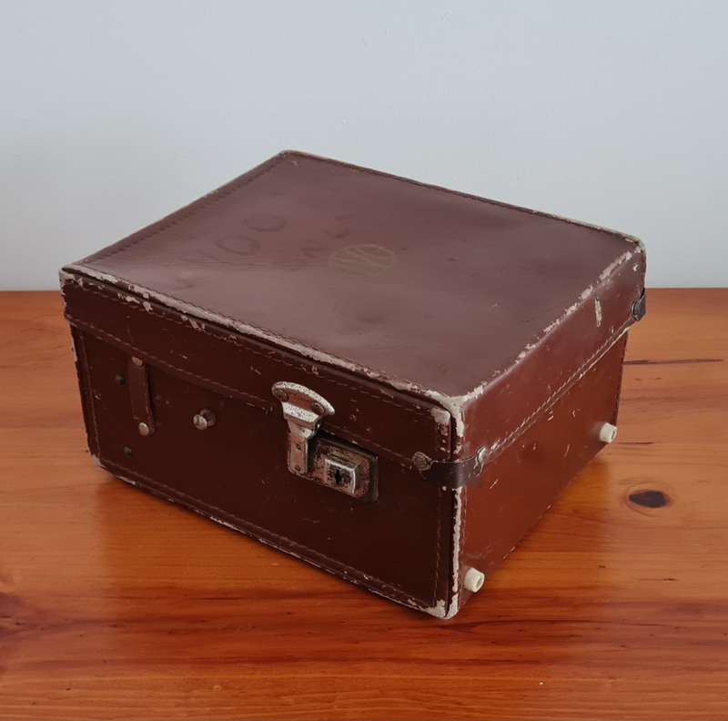 Vintage 1960's Universal Avo Meter Model 8 MKII