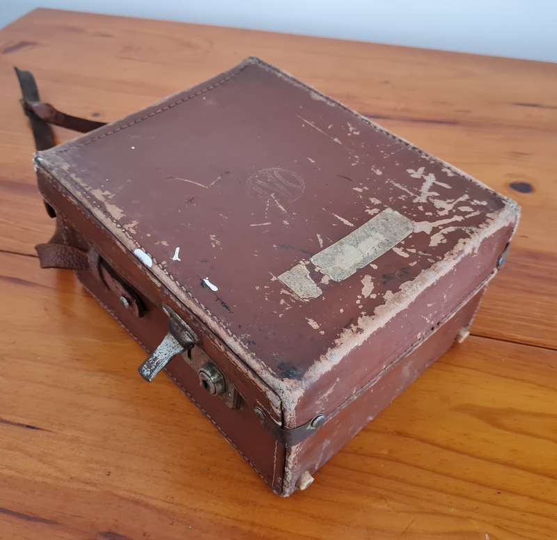 Vintage Avo Meter 8 as per description