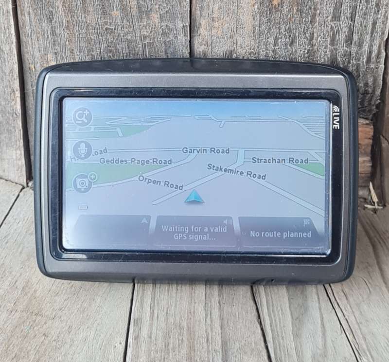 Tomtom VIA LIVE