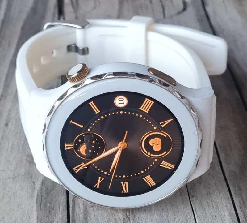 2 x Focus fit e23 Smartwatches