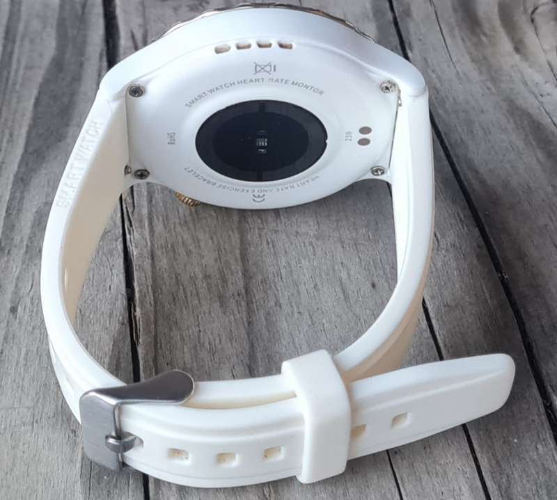 2 x Focus fit e23 Smartwatches