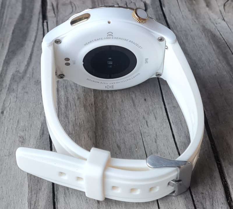 2 x Focus fit e23 Smartwatches