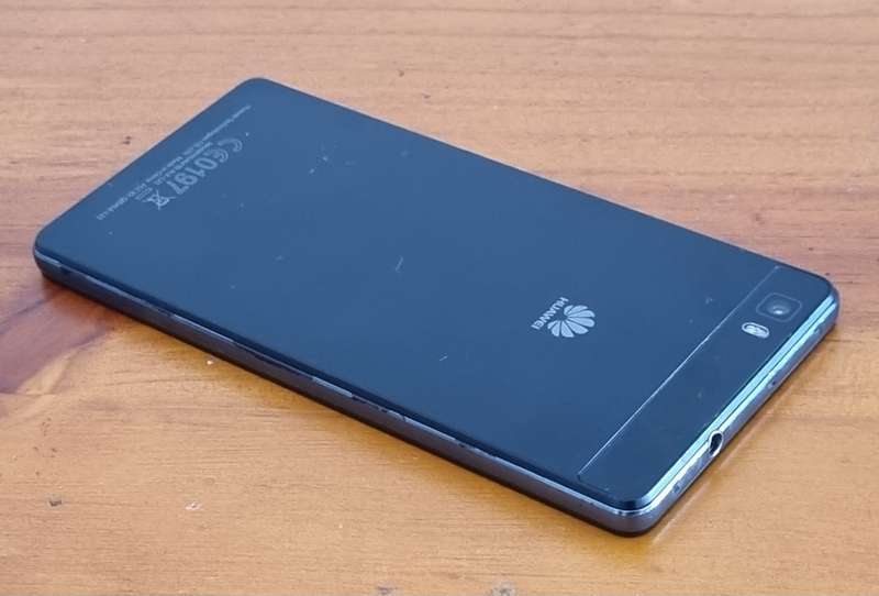 Samsung J7 Prime and Huawei p8 lite