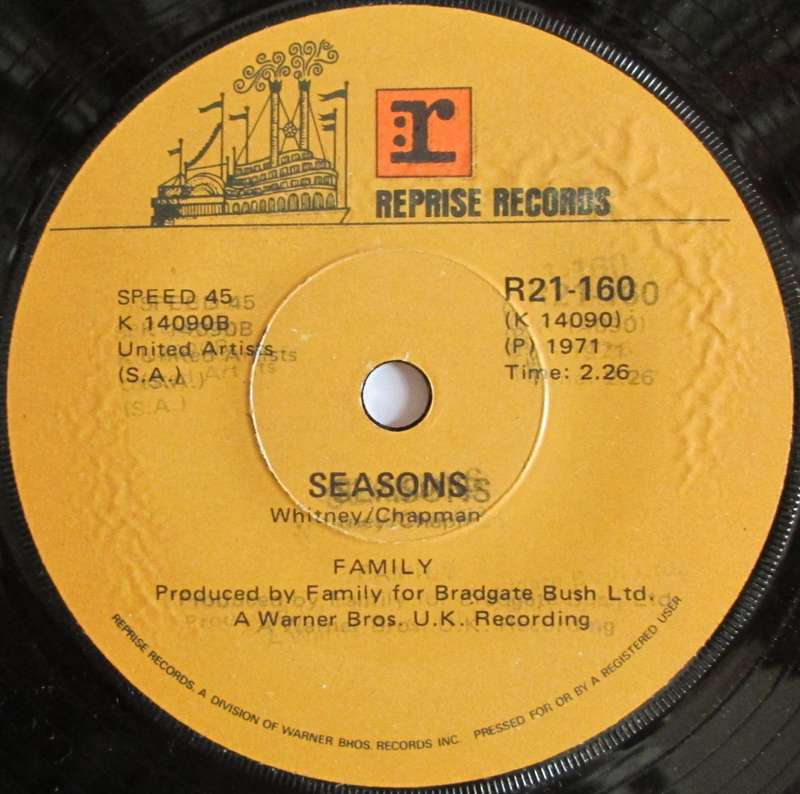 FAMILY - IN MY OWN TIME / SEASONS  (7 SINGLE/VINYL)