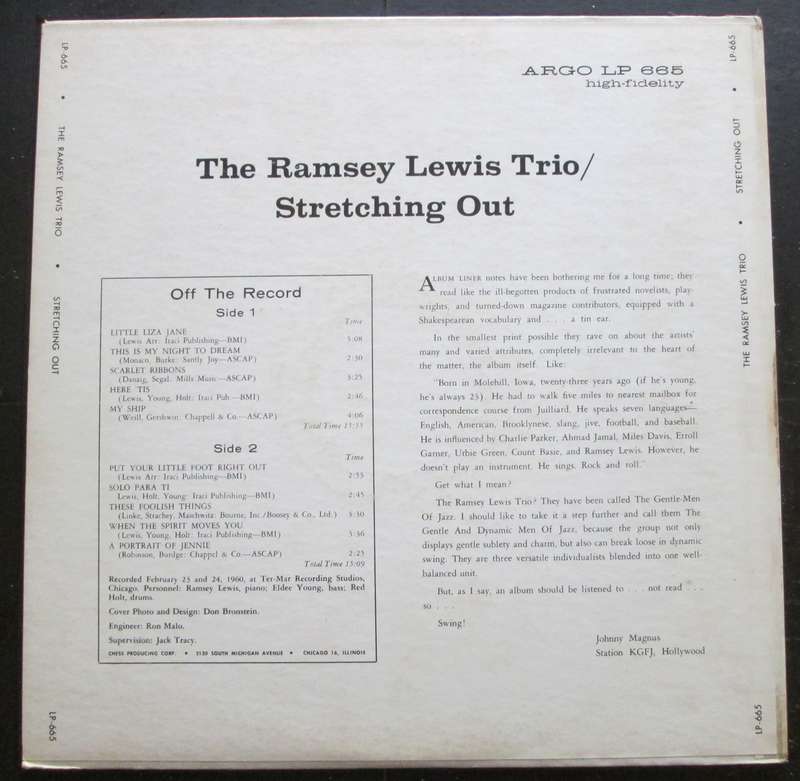 RAMSEY LEWIS TRIO - STRETCHING OUT    (LP/VINYL)