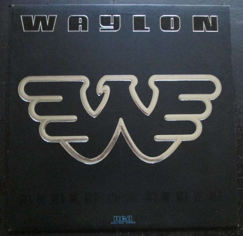 WAYLON JENNINGS - BLACK ON BLACK   (LP/VINYL)