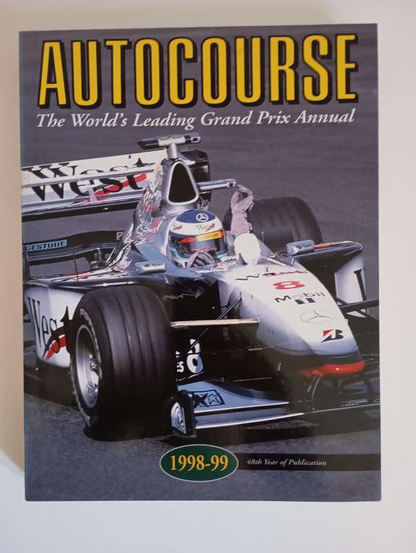 Formula 1 : Autocourse collection (32 books)