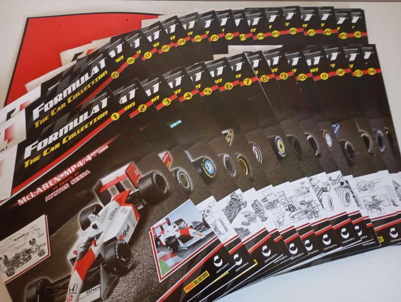 Formula 1- The car collection Binder + 65 Magazines