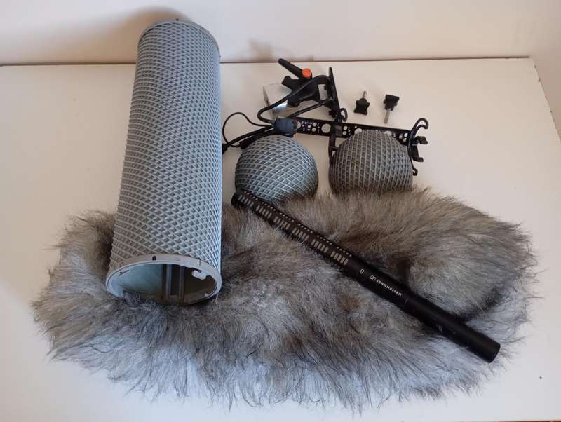 Sennheiser ME 66 + Rycote Super-Shield Windjammer