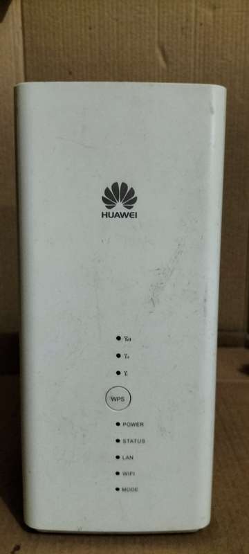 Huawei B618 4G LTE Router - Takes SIM Card 64 Devices