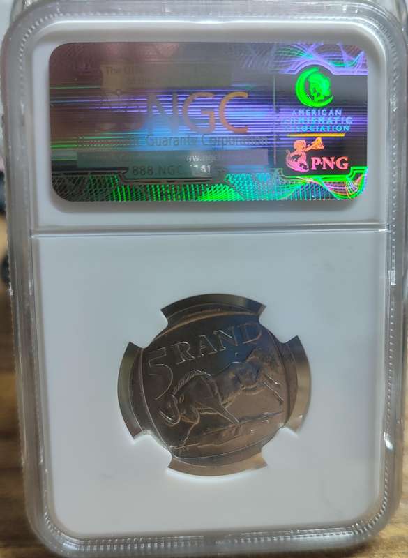 GRADED (MS62) - 2000 5 RAND "SMILEY MANDELA" COIN