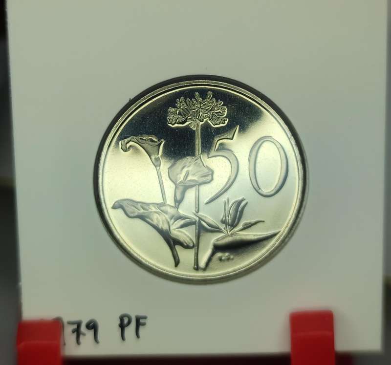 1979 50 CENT PROOF COIN - ONLY 15,000 MINTED