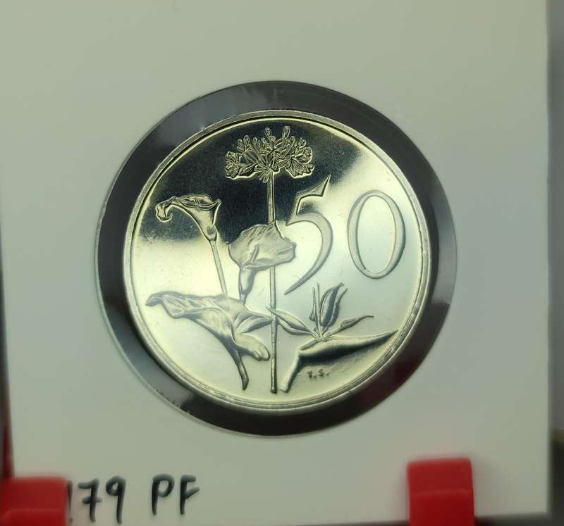 1979 50 CENT PROOF COIN - ONLY 15,000 MINTED