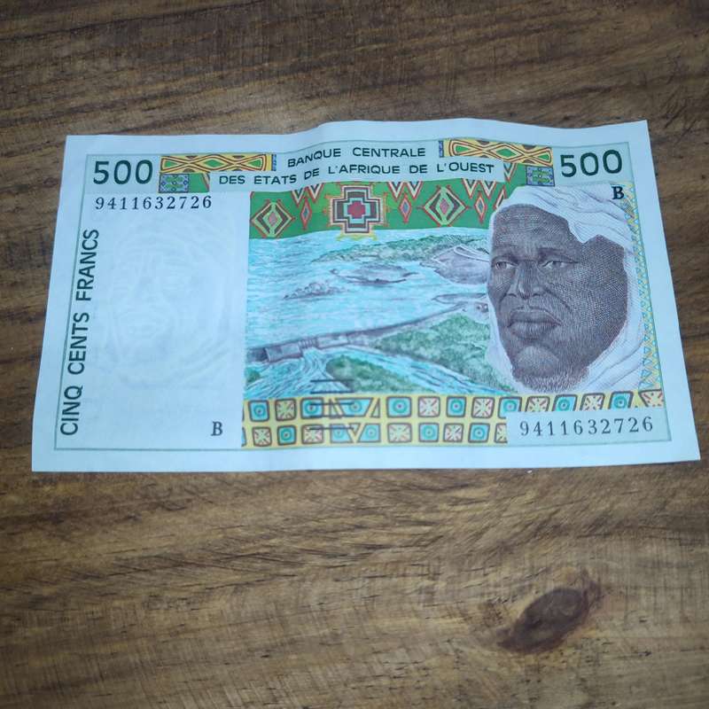 500 FRANCS CFA (500 XOF) NOTE - CIRCULATED