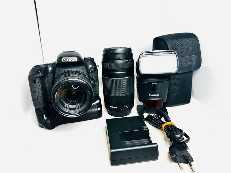 Canon EOS 77D with 2 Lens and + Speed light & accessories