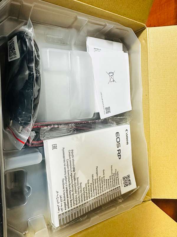 Canon EOS RP  full-frame mirrorless Camera body