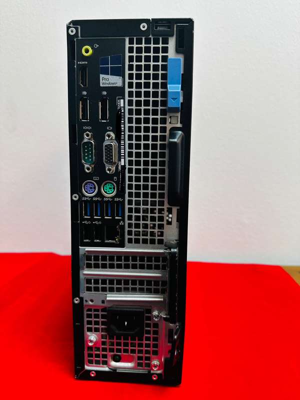 Dell optiplex 5050  Core i5-7th Gen  8GB Ram  500GB HDD 1x VGA Port 1x HDMI Port 2x Display Port