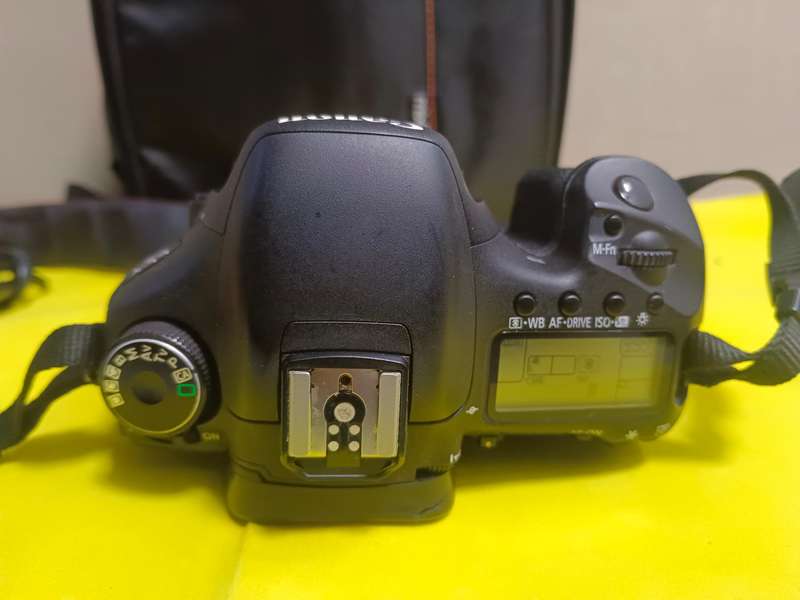 Canon EOS 7D Camera Kit for Sale