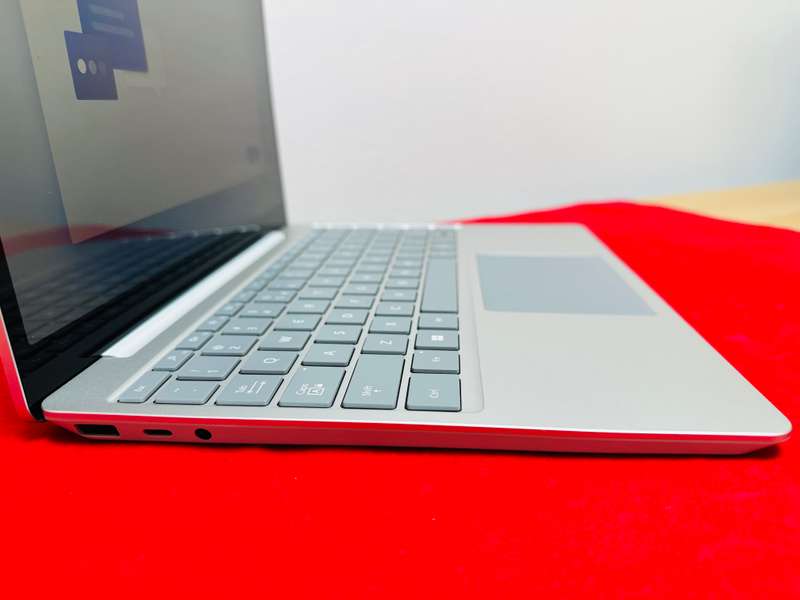 Microsoft Surface Laptop Go 3 Like New! 16GB Ram 256GB SSD Premium Performance in a Compact Design!