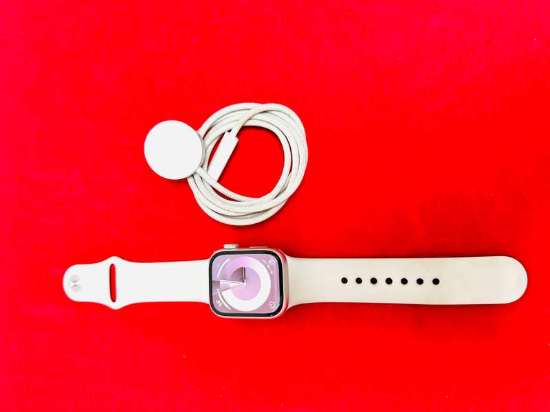 Apple Watch Series 9 GPS 41mm Rose gold  100% battery health