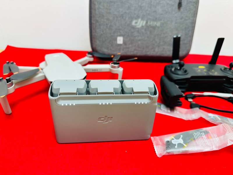 DJI Mini SE  Fly More Combo Affordable Aerial Photography Starts Here!  Take flight with confidence