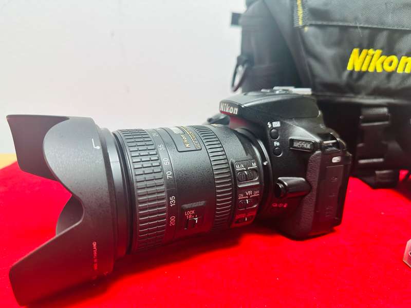 Nikon D5500 DSLR Camera With  Nikon 18-200 mm  DX VR Lens and accessories