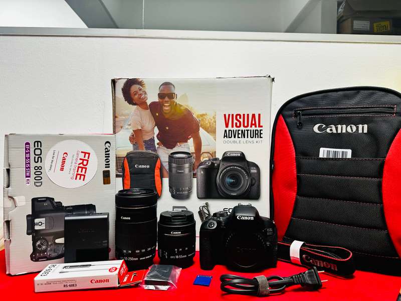 Canon EOS 800D Double Lens Kit  Complete Bundle (Used, Excellent Condition)