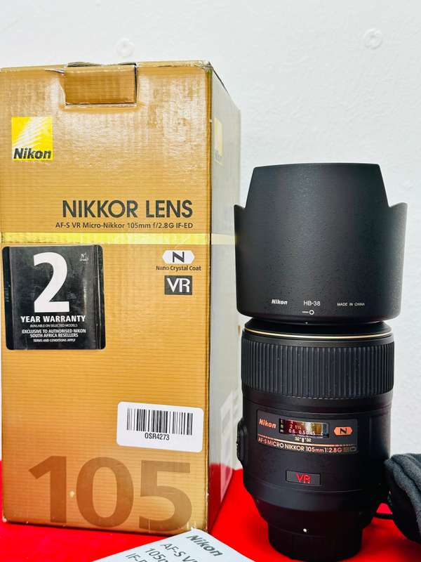 Nikon AF-S VR Micro-Nikkor 105mm f/2.8G IF-ED Lens