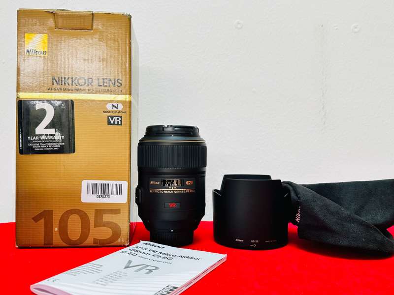 Nikon AF-S VR Micro-Nikkor 105mm f/2.8G IF-ED Lens