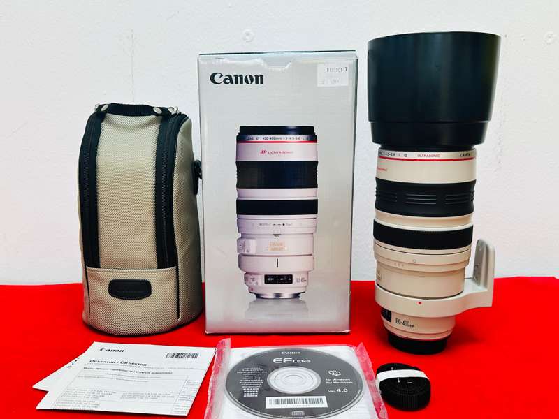 Canon EF 100-400mm f/4.5-5.6L IS USM Telephoto Zoom Lens  Complete Set