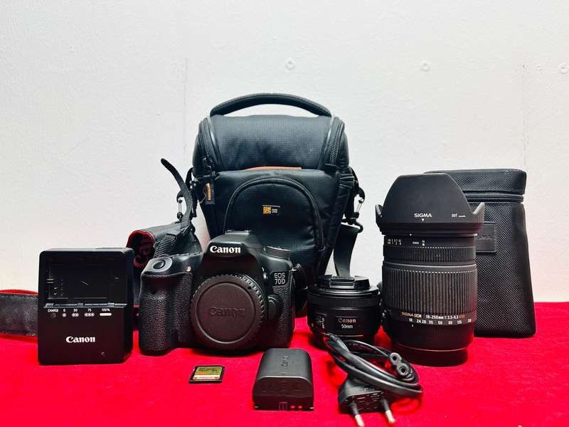 CANON EOS 70D Body With 2x Lens & Original accessories