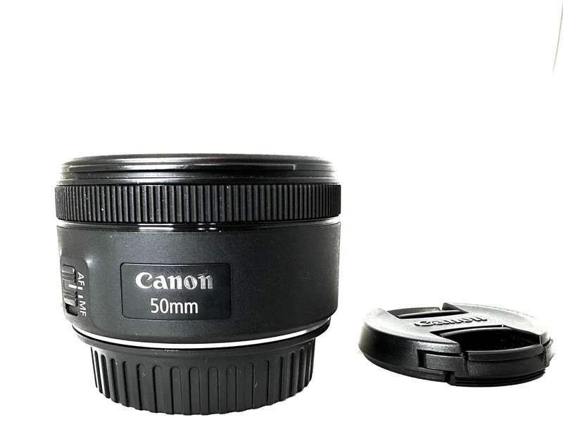 Canon 50mm 1:1.8 STM lens