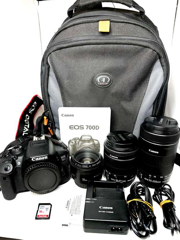 Canon EOS 700D with 3 Lens and Accessories