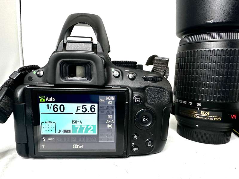 Nikon D5100 with 2x Lens and accessories excellent condition as new Low shutter count 2098
