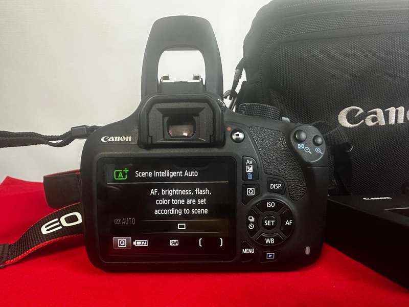 Canon EOS1200D DSLR camera with Lens and accessories