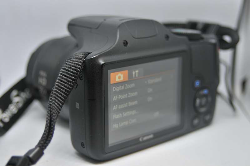 Canon Powershot SX530HS - 50x Optical Zoom - 16 Megapixels