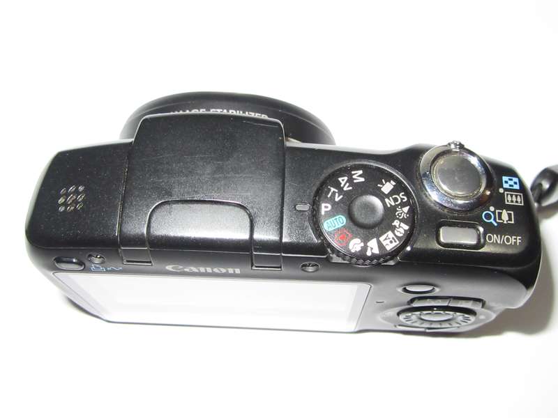 Canon Powershot SX110 IS - 10x Optical Zoom - 9 Megapixel